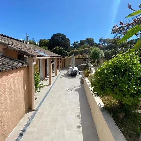 Location Saisonniere - Maison 5 Pieces Avec Piscine - 6 Personnes Tatil Evi *